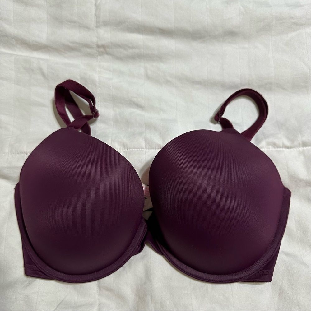 PINK Victoria’s Secret 32DD Maroon Full Coverage Padded‎ Bra